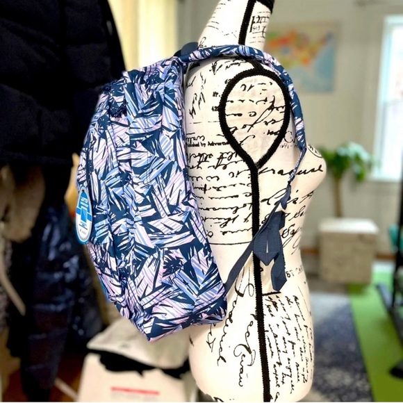 NWT Unisex Size Large Columbia Laptop-Compartment Backpack In Graffiti Style - Picture 4 of 11